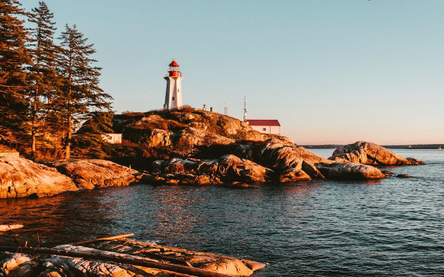 The Lighthouse Park Loop offers great coastal views. 