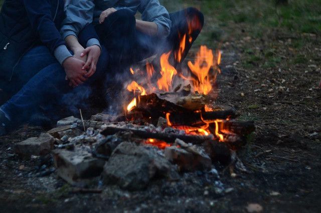 Make sure your backyard campfire is safe.