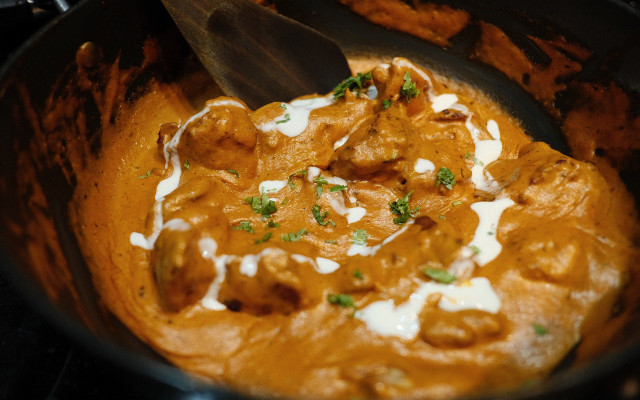 curry-us-raman-s2608121-1280x800-1 non-dairy sour cream