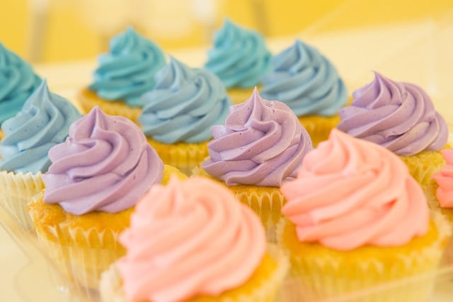 Yes, you can freeze frosted cupcakes. Here's how.