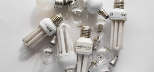 can you recycle light bulbs