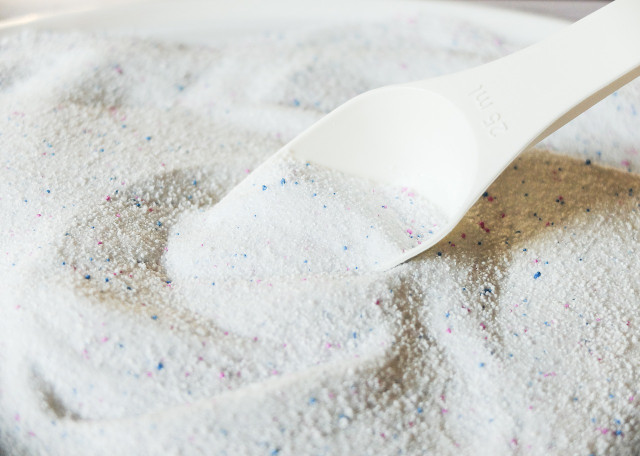 Wondering how to clean curtains? Use an eco-friendly laundry detergent. 