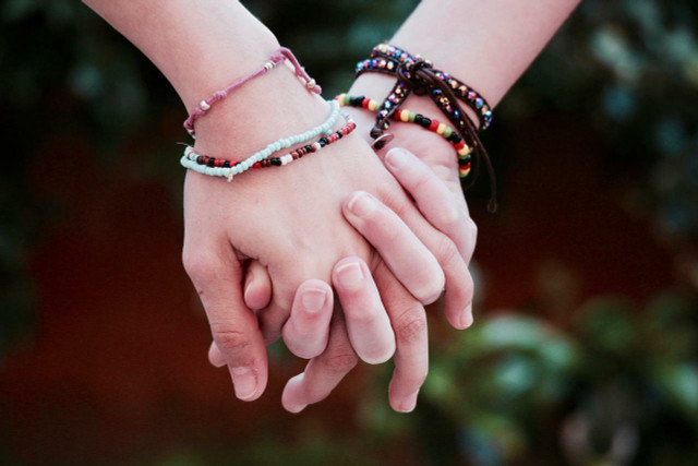 Have fun making bracelets for your loved one.