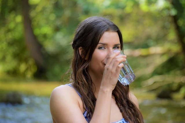 Drinking enough water helps regulate your body temperature.