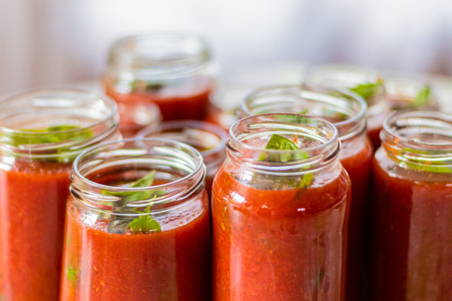 Keep your vegan BBQ sauce in a jar for up to two weeks in the freezer.