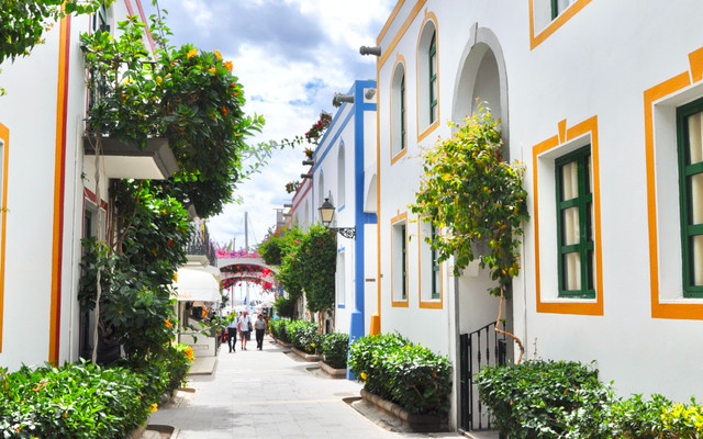UrbanGardening-us-LynnVdbr-210330-1280x720 Urban Gardening