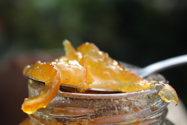 The texture of marmalade is similar to tamarind paste.