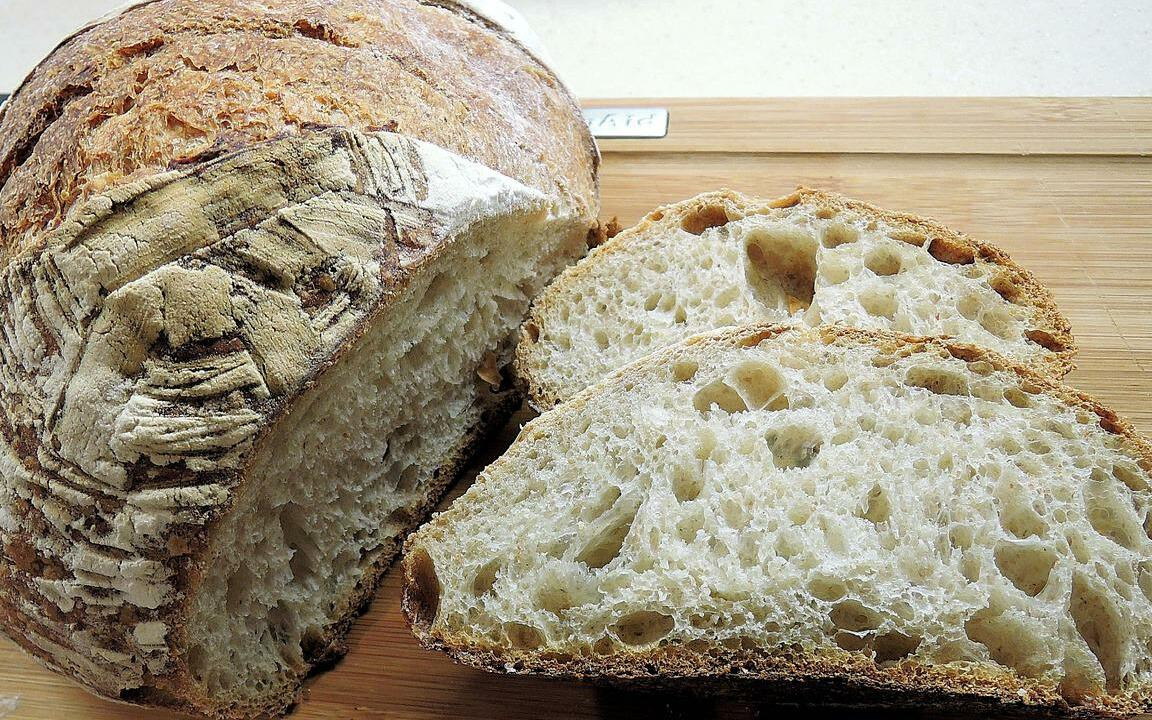 Dutch Oven Sourdough Bread: The Only Bread Recipe You'll Ever Need - Utopia