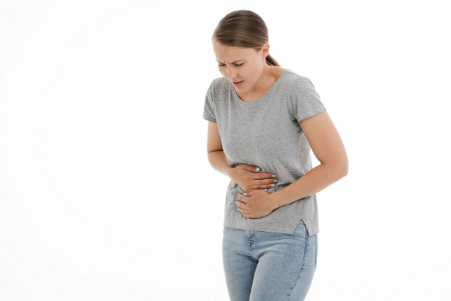 Constipation can be caused by dehydration or a diet low in fiber. 