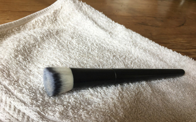 Best ways to wash makeup brushes