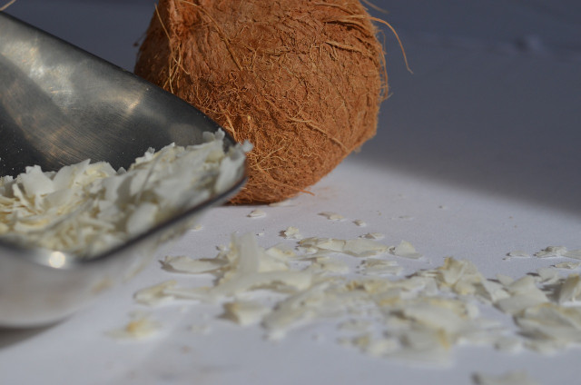 Coconut flour has a sweet taste.