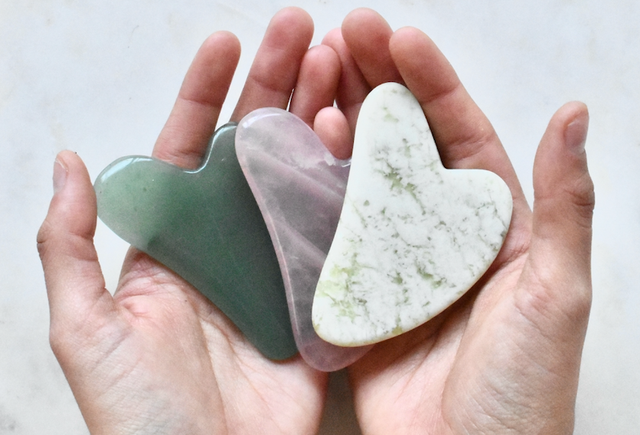 There are several benefits to using gua sha on your body.