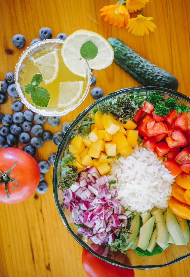 The size and shape of your veggies can influence important variables like taste or texture, and make a beautiful vegan poke bowl.