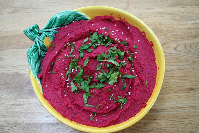 A beetroot hummus dips goes great alone or spreaded on a sandwhich.