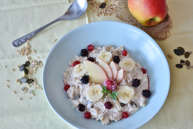 Oats are an eco-friendly food that can make up a sustainable breakfast.