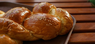 Vegan challah bread recipe