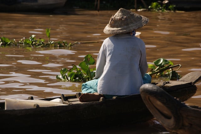 Wastewater from factory fish farms contaminate the Mekong.
