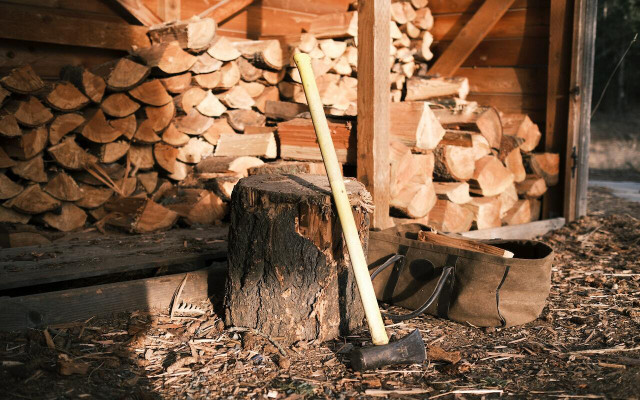 Be sure to use only local firewood when making your own fire. 
