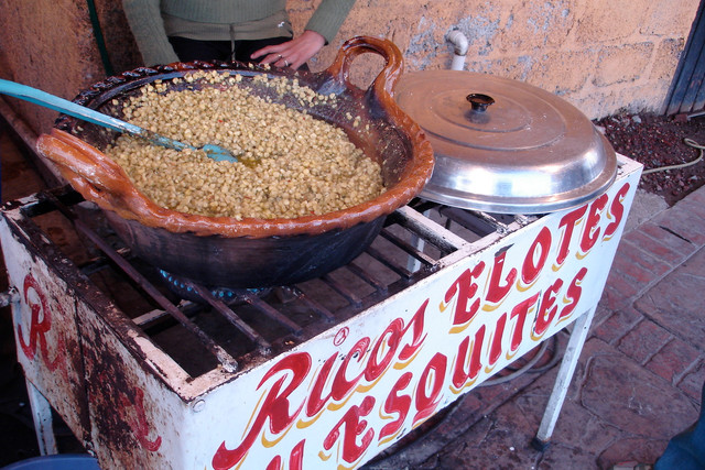 While traditional elote and esquites have quite simple ingredients, we tweak a few ingredients to make a vegan variation.