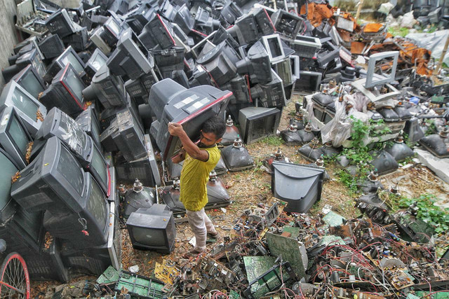 There are many recycling facilitates specifically created for recycling electronic waste.  