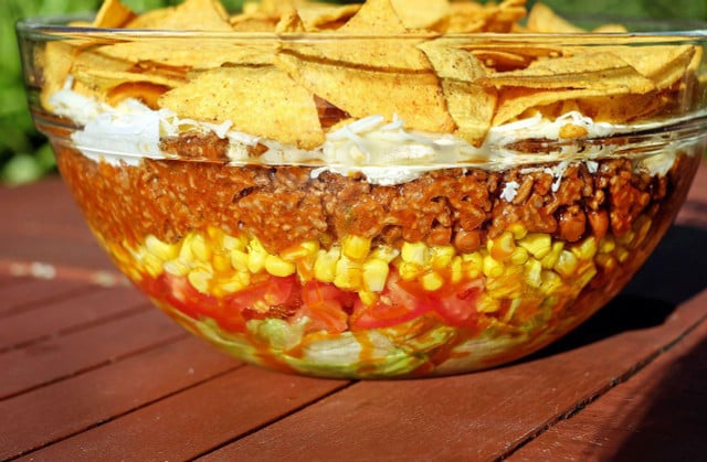 Switch it up with a vegan taco salad for your hike for some extra spice and flavor. 