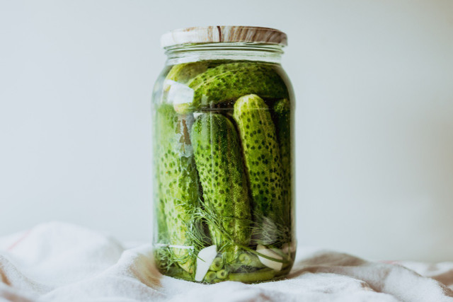 Sweet pickle relish is a key ingredient in Thousand Island dressing.