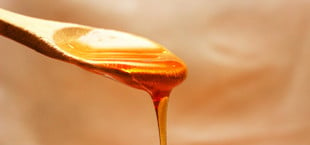 what is raw honey