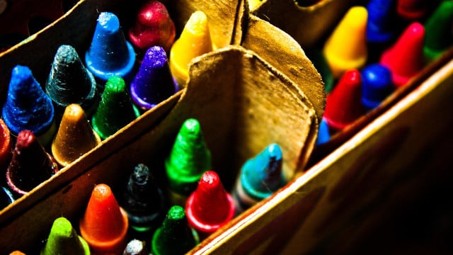 How to make crayons.