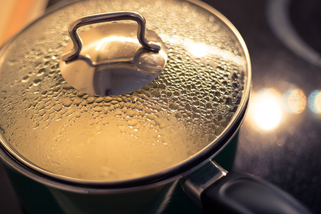 fix-undercooked-rice-by-adding-more-water-cc0-pixabay-scratsmacker-230503_download Fix undercooked rice by adding more water.