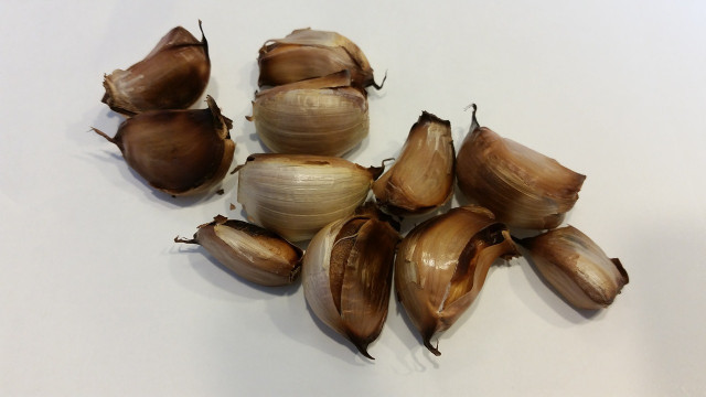 Roasted garlic is softer and sweeter than raw garlic, making it easy to eat on its own.