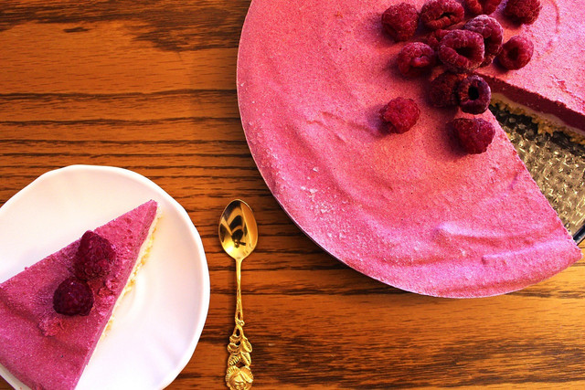 It's easy to create a stunning vegan dessert.