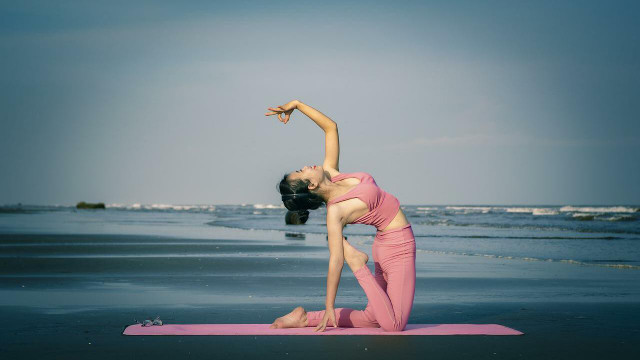 the 8 limbs of yoga