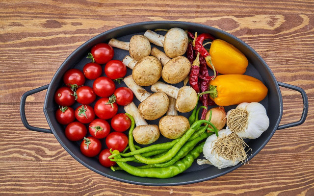 newyearsresolution-eatseasonal-pb-enginakyurt-191294-1280x800 New year's resolution idea: seasonal food