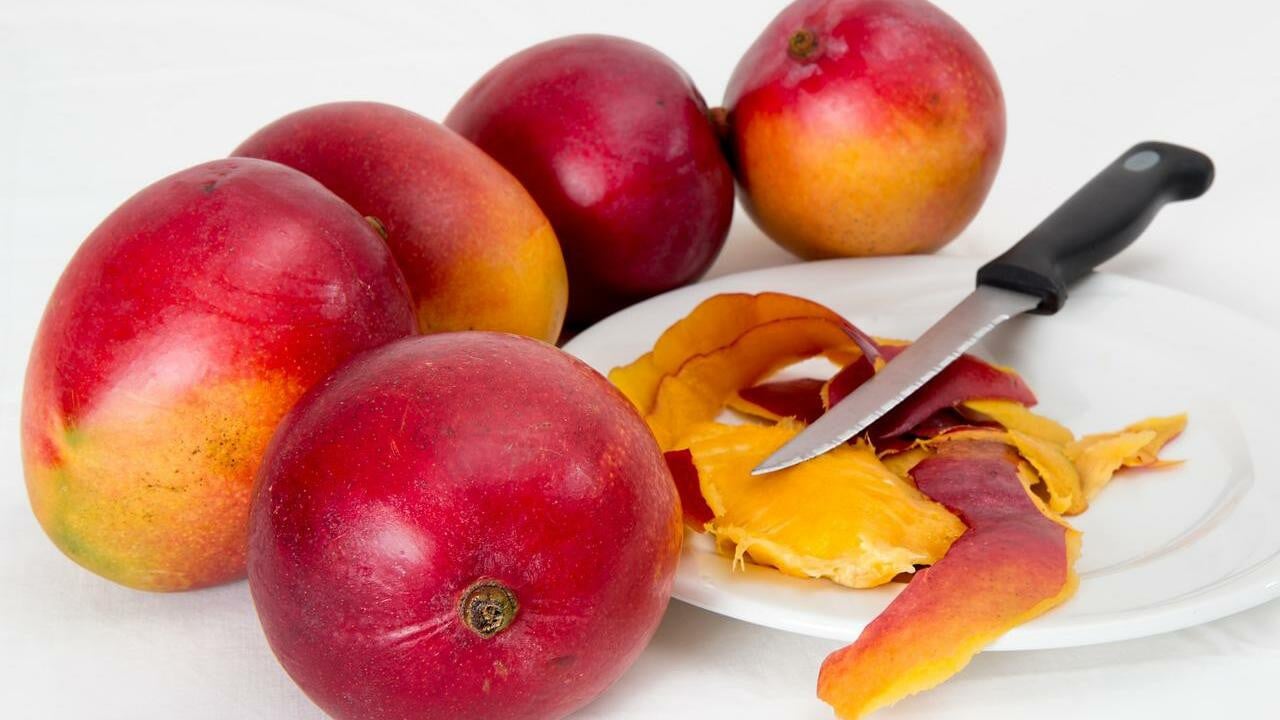 Can You Eat Mango Skin?