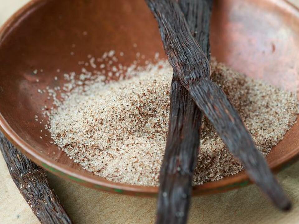 Easy Homemade Substitute for Vanilla Bean Paste