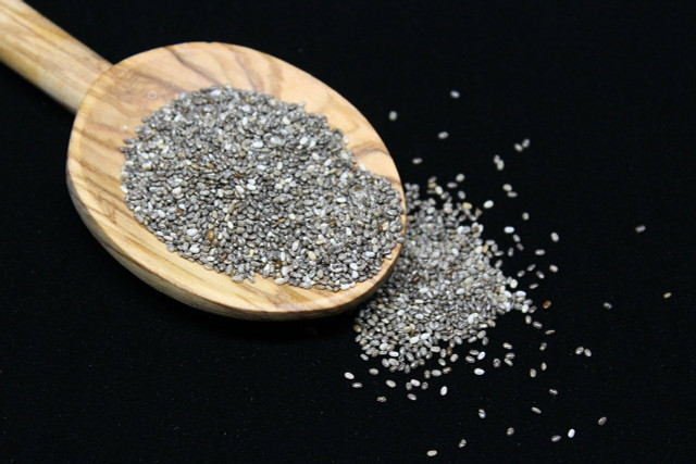 Chia seeds provide more sources of fiber than flax seeds.