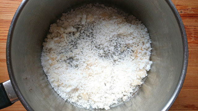 Don't panic as the sugar starts to clump together!