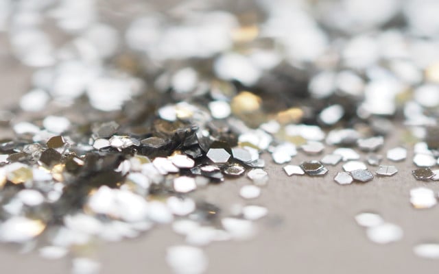 Microplastics in glitter what is glitter made of?