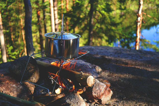 We recommend packing easy meals when camping as a family.