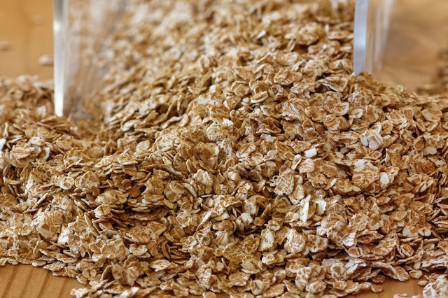 Oat flour is made from ground oats.