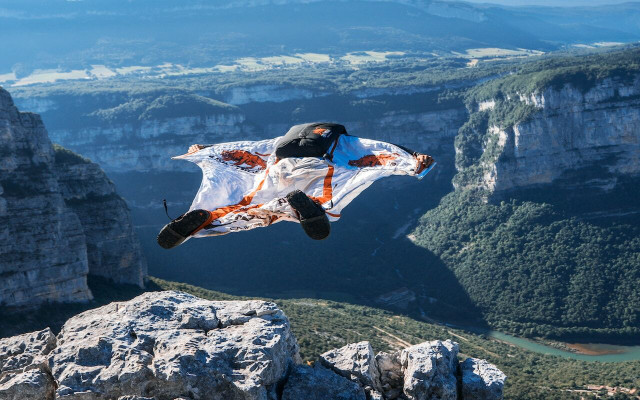 BASE jumping is widely considered to be the most dangerous sport in the world. 