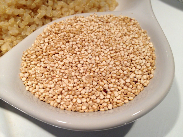 Soak the dried quinoa for five minutes.