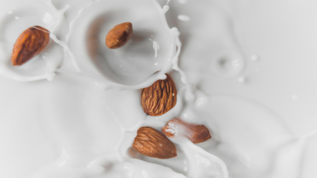 is almond milk vegan?
