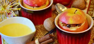 baked apples in oven