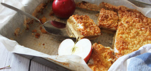 Vegan apple pie crumble recipe