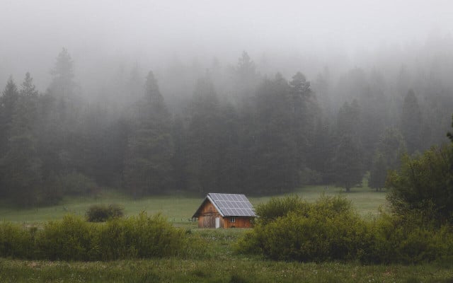 There are plenty of great states for off-grid living.