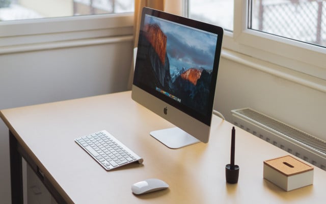 Minimalist desk organization ideas office organizational minimalism