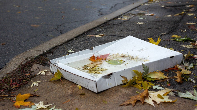 what should you do with the leftover pizza box? Is it recyclable?