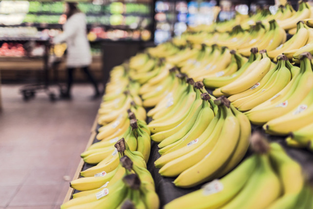 Make sure you buy organic fair trade bananas. This is especially important when using bananas for skincare, as you don't want to expose your skin to pesticide residue.