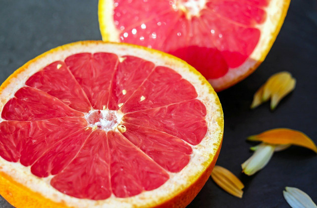 Grapefruit is full of vitamin C and 1.6 grams of protein.